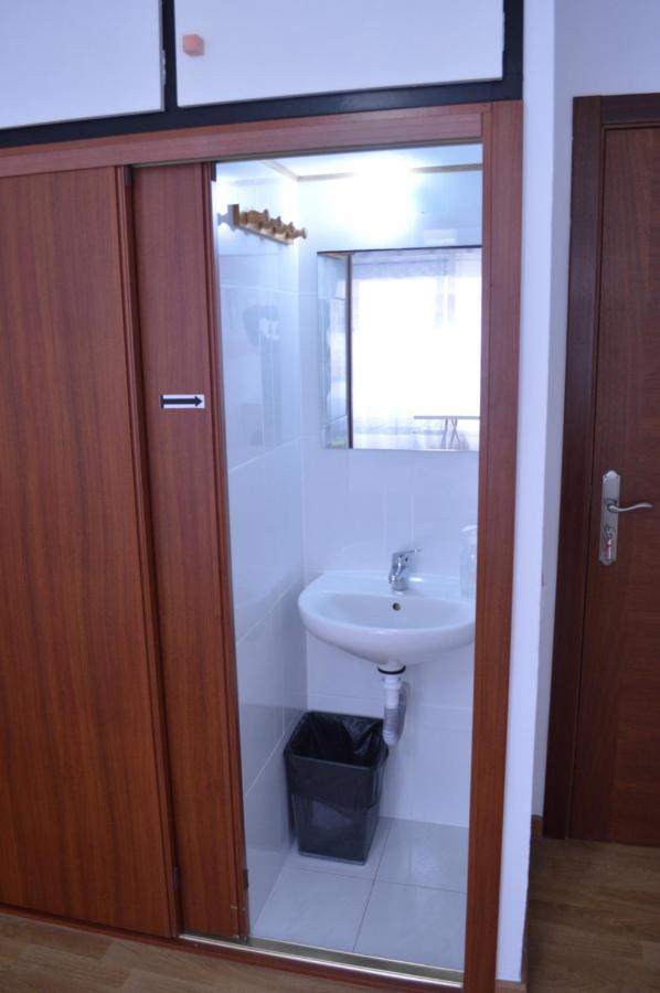 Ararat Hostel Santiago de Compostella Buitenkant foto