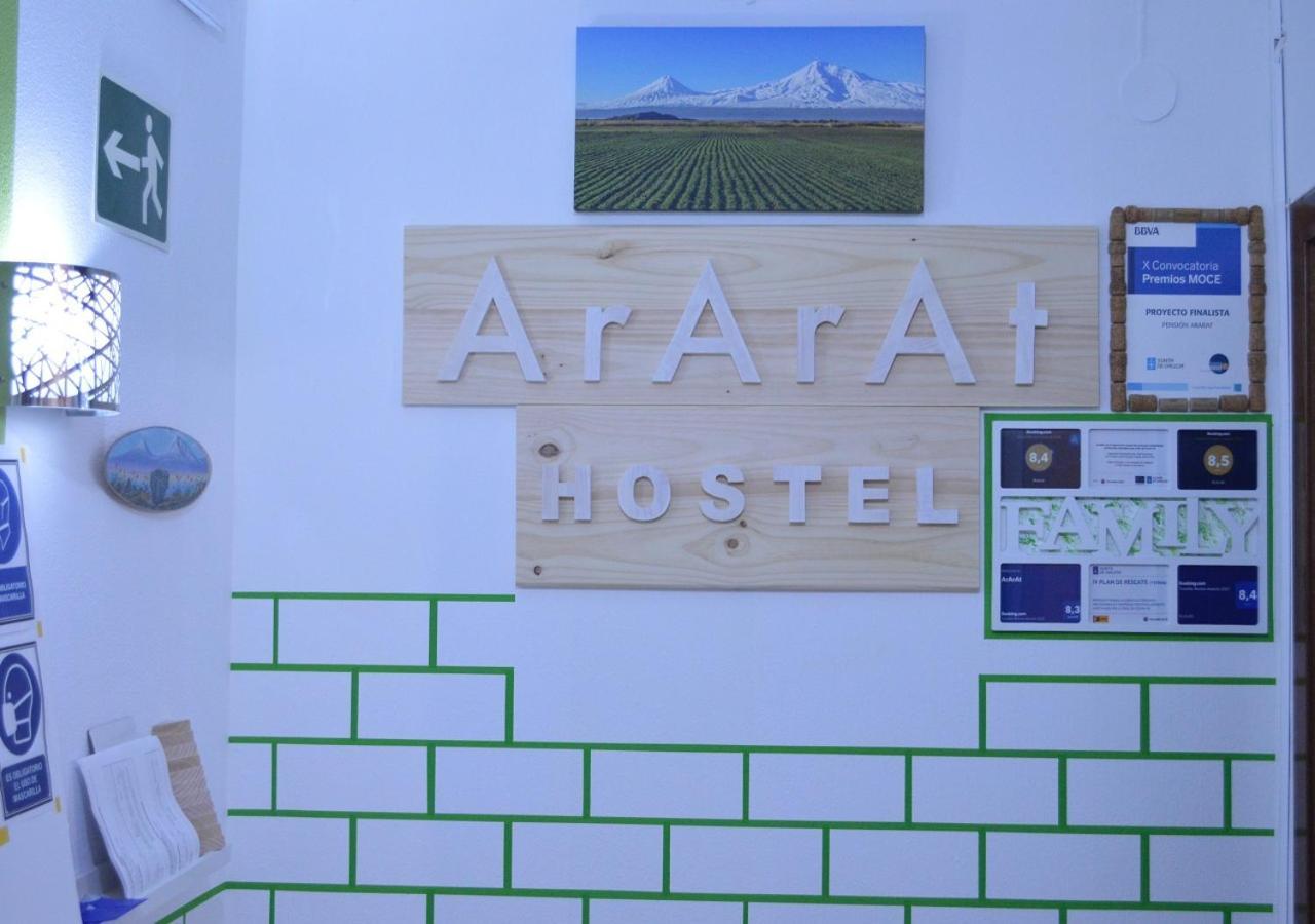 Ararat Hostel Santiago de Compostella Buitenkant foto